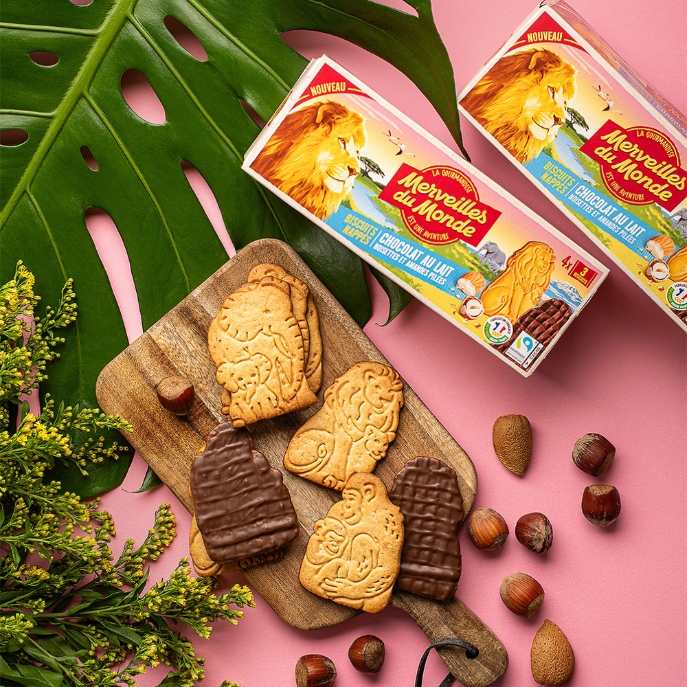 Biscuits au beurre croustillant nappés d'un onctueux chocolat au lait Merveilles du Monde