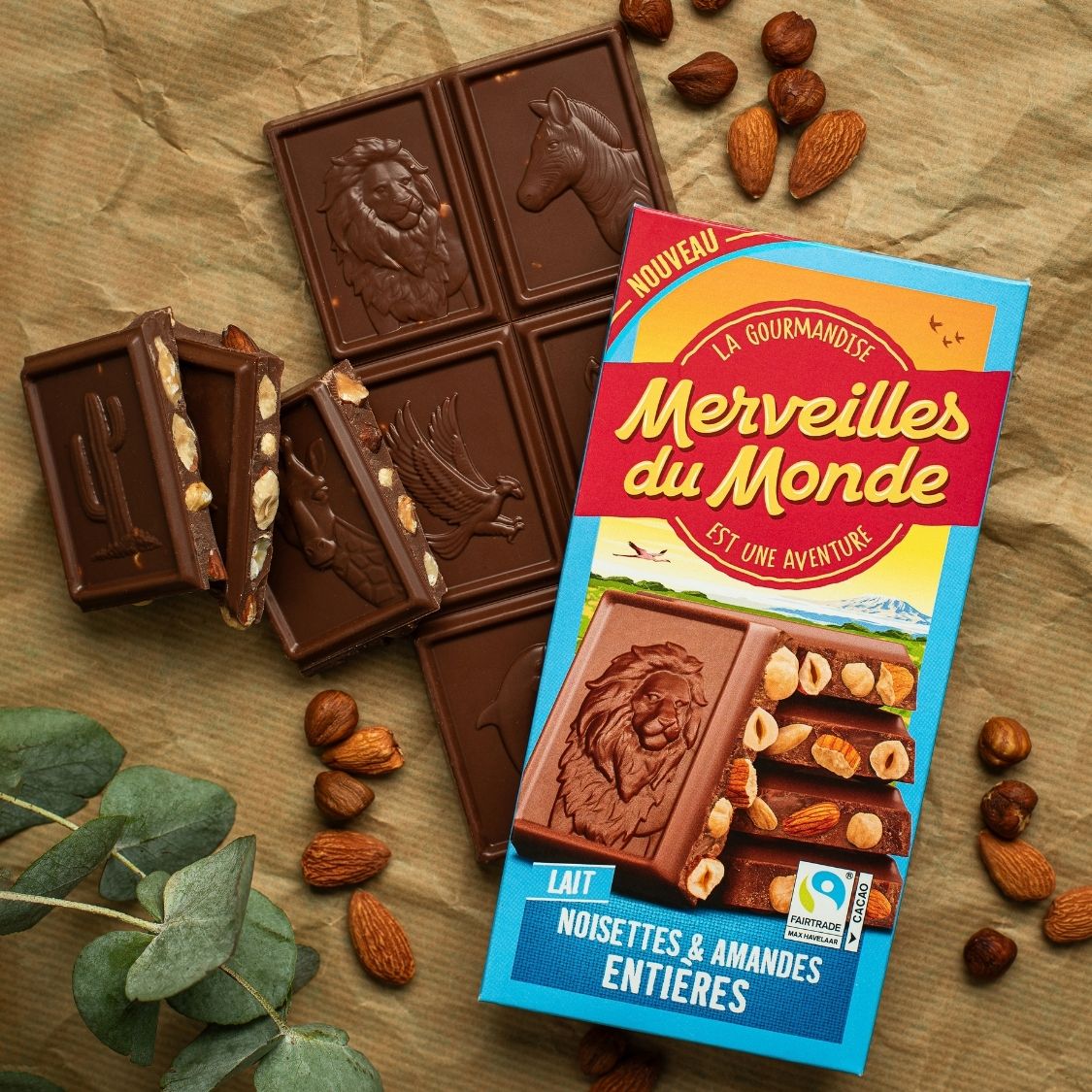 Découvrez notre tablette chocolat au lait aux noisettes et amandes entières Merveilles du Monde. Généreuse et ultra gourmande, elle renferme de délicieuses noisettes et amandes entières pour un croquant irrésistible. 