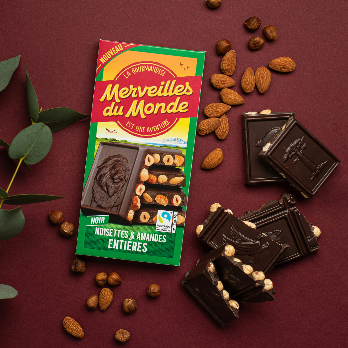 
                  
                    Une nouvelle recette gourmande et un nouveau format généreux de 170g qui sauront vous faire fondre. Une tablette de chocolat noir généreuse aux noisettes et amandes entières. 
                  
                