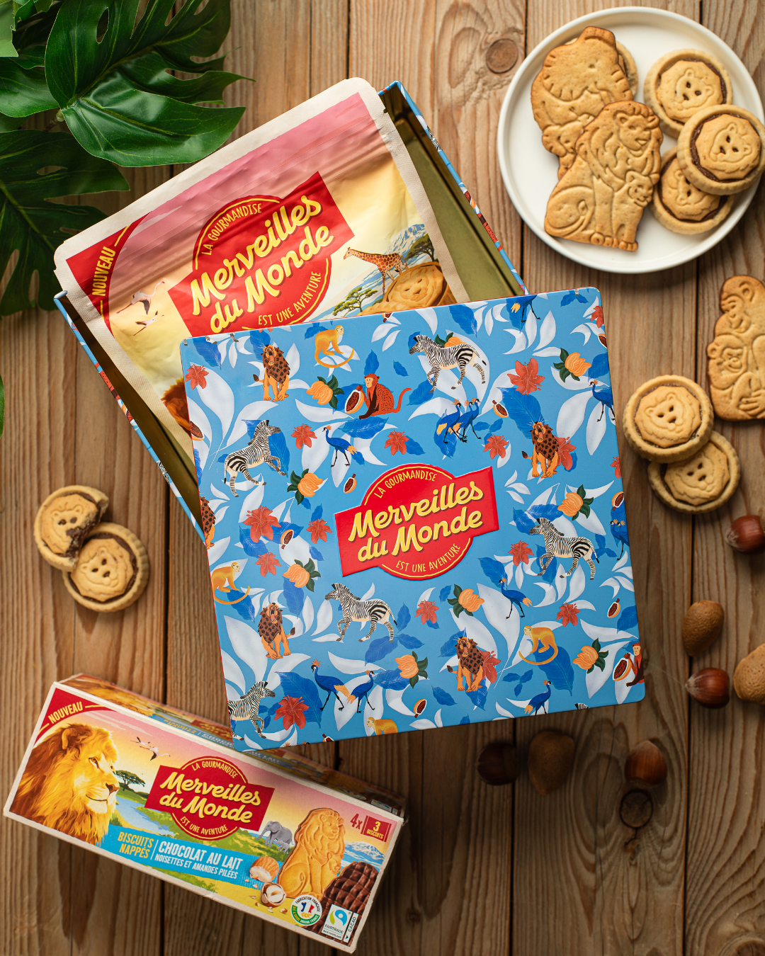 Boite signature biscuits avec tartelettes et biscuits nappés Merveilles du Monde