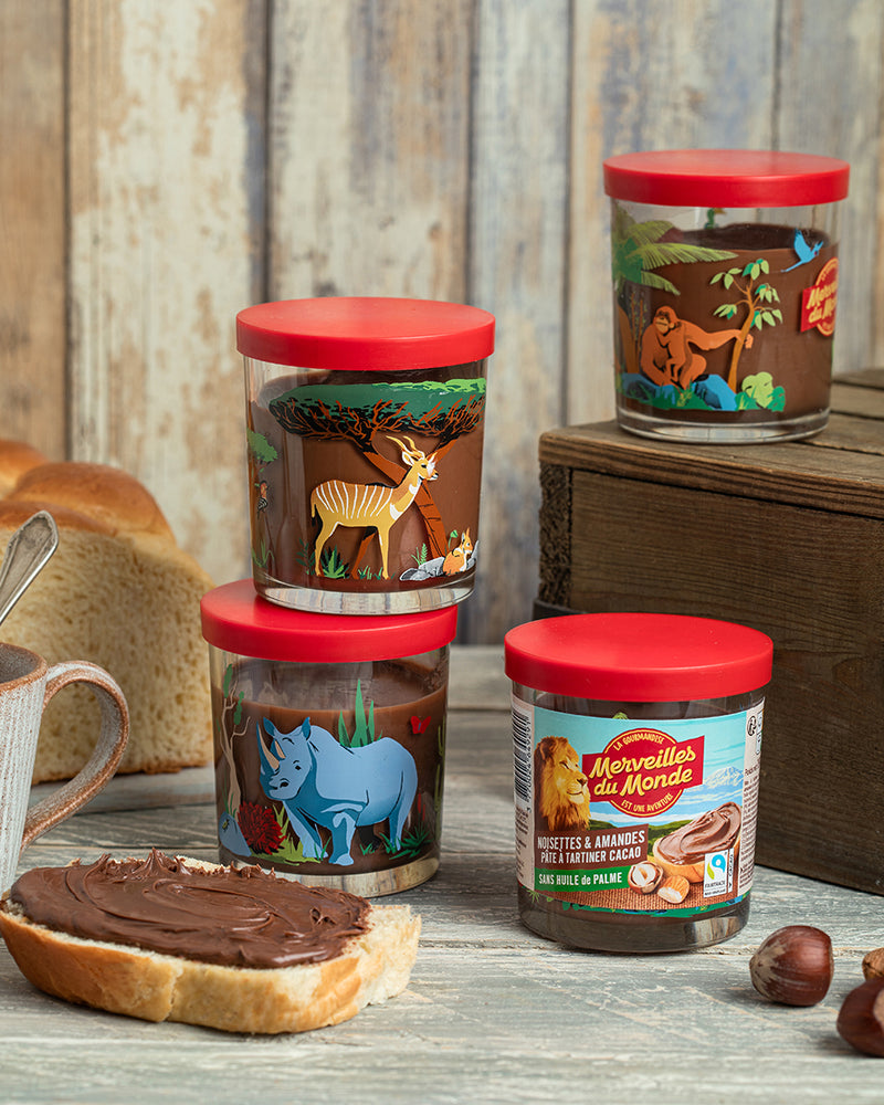
                  
                    Pots de pâtes à tartiner Merveilles du monde.
                  
                